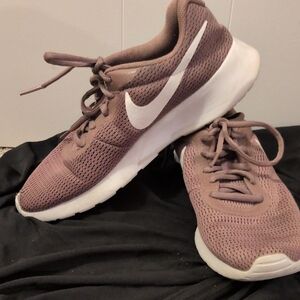 Nike Women's Dusty Purple Sneakers